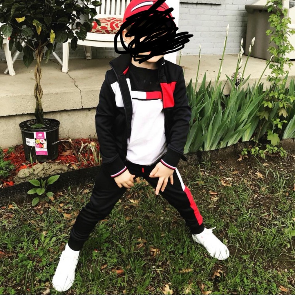 Tommy Hilfiger flag tracksuit